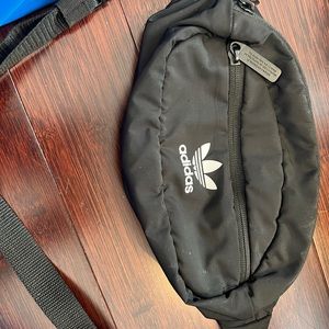 Adidas fanny pack